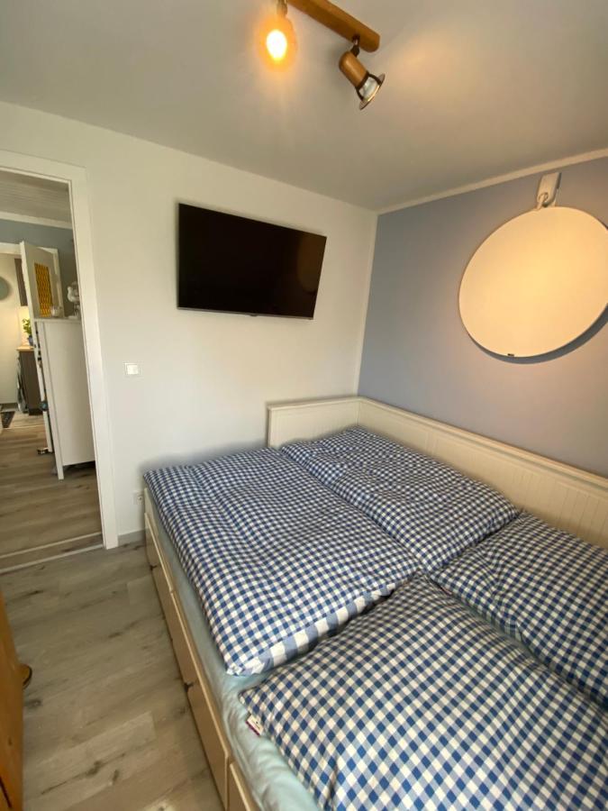 Ostseebungalow Haninghuus Diedrichshagen  Esterno foto