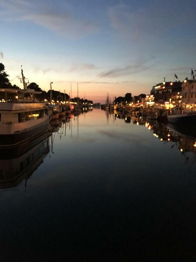 Ostseebungalow Haninghuus Diedrichshagen  Esterno foto